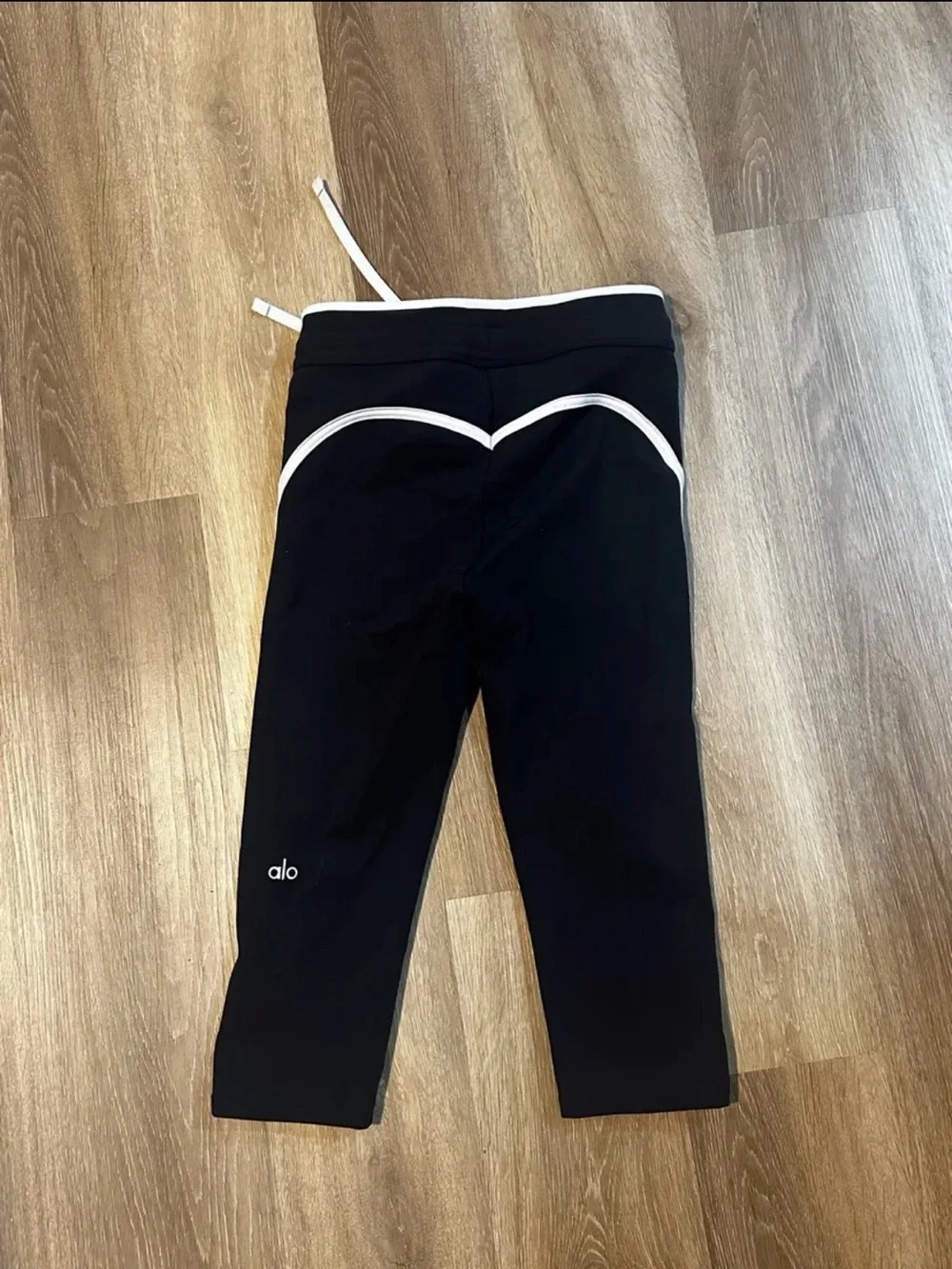 ALO Yoga soft black